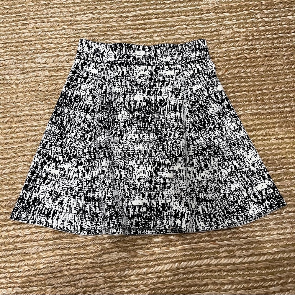 Theory black & white skater skirt - barely worn